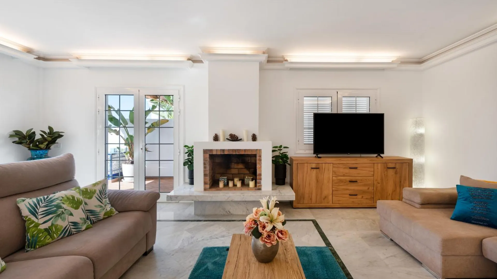 Villa Marbella-Private Heated Pool And Breathtaking View Costa Adeje  0*, Costa Adeje (Tenerife)